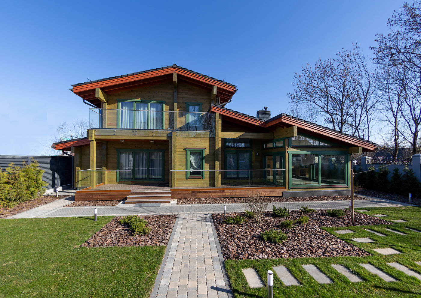 Modernes Holzhaus in Baden-Baden